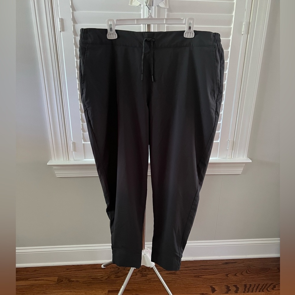 The North Face Women's Drawstring Jogger Pants